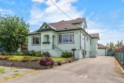 3161 Donald St, Saanich