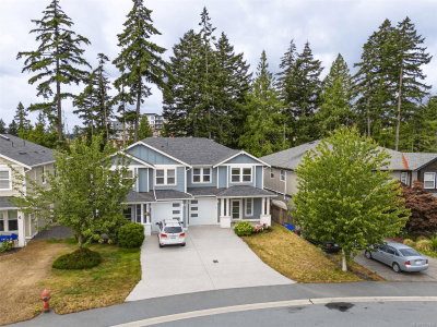 2402 Bellamy Rd, Langford