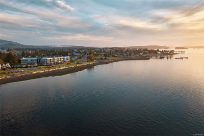 #201 – 9522 Lochside Dr, Sidney