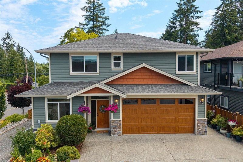 3827 Jingle Pot Rd, Nanaimo, British Columbia