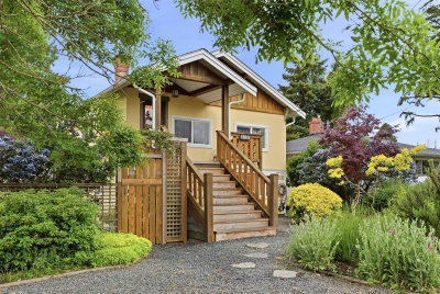 3130 Kingsley St, Saanich