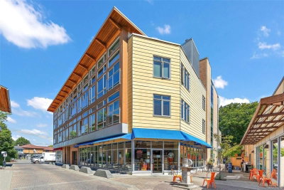 #211 – 240 Cook St, Victoria