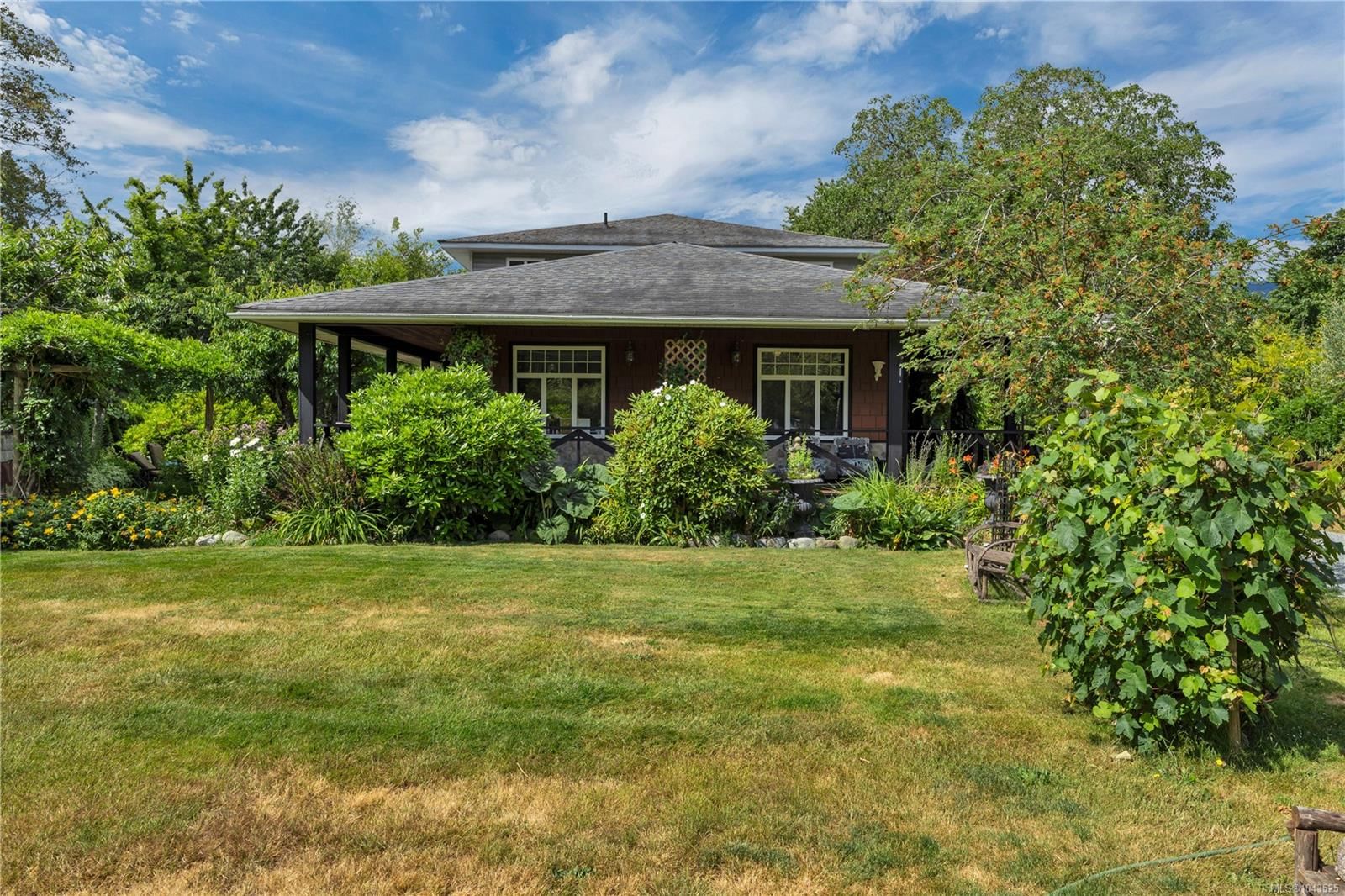 9410 Chemainus Rd