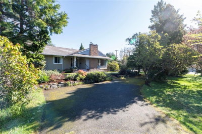 1794 Barrie Rd, Saanich