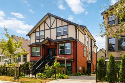 #2 – 949 Pembroke St, Victoria