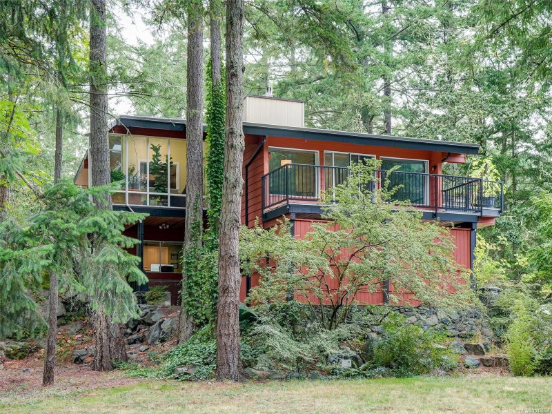 4482 Emily Carr Dr, Saanich, British Columbia