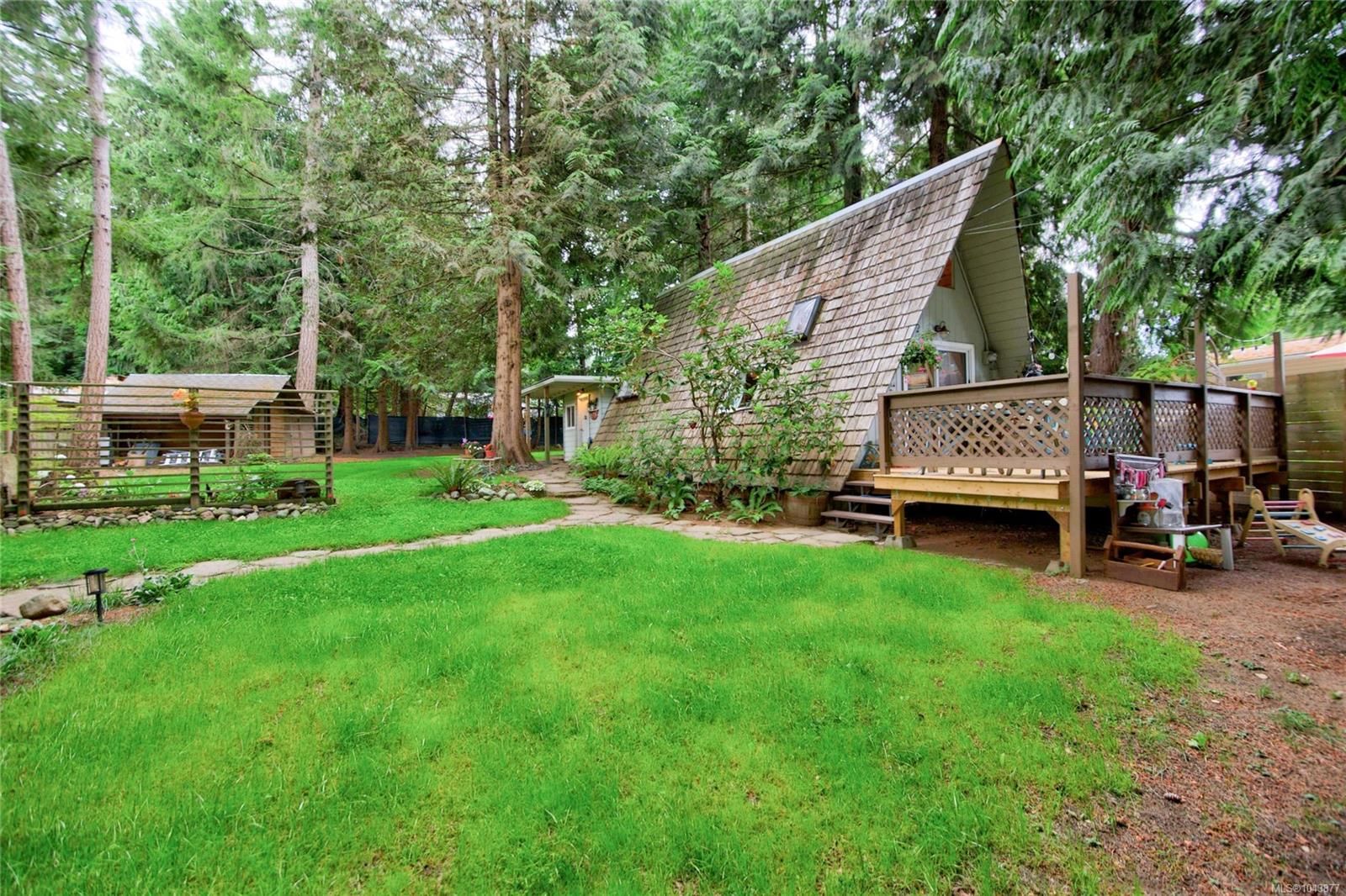 7685 Ships Point Rd property photo
