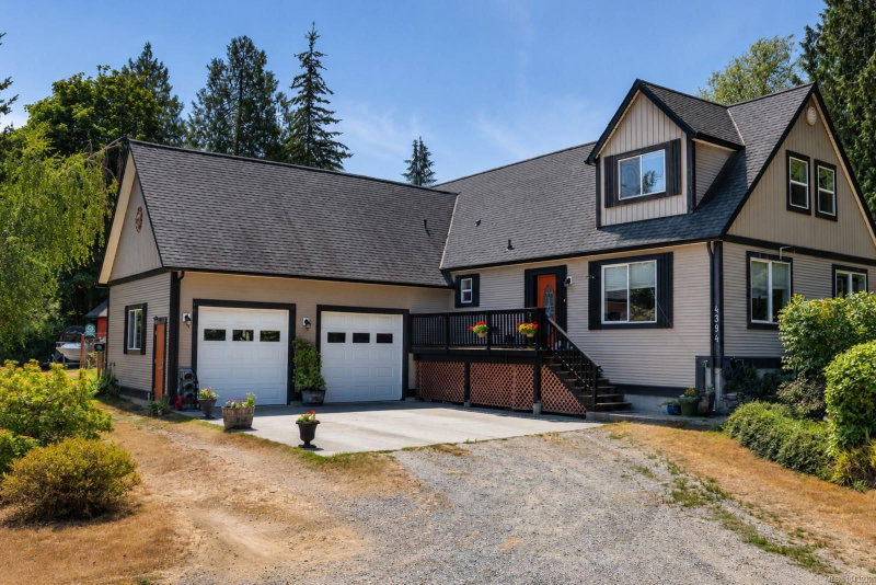 4394 Telegraph Rd, Cowichan Bay, British Columbia