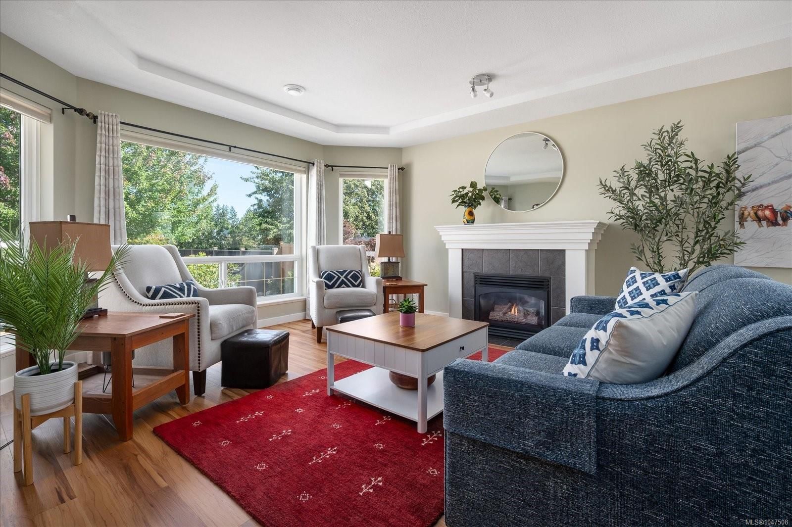 598 Hampstead St property photo