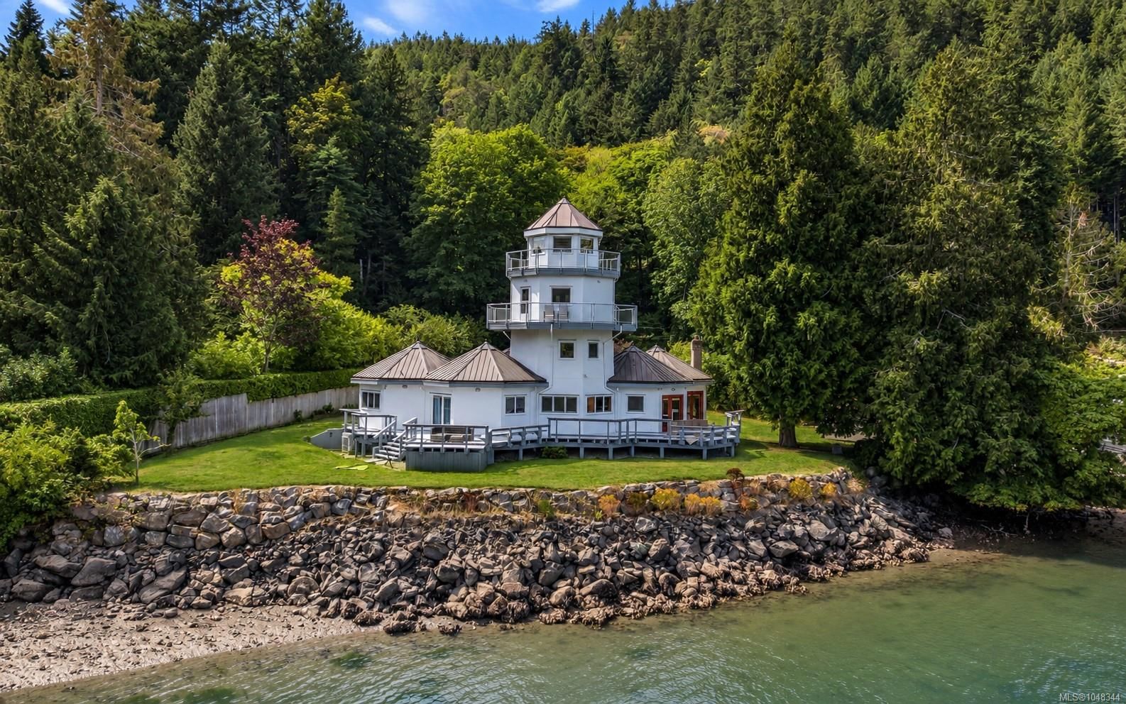 6009 Genoa Bay Rd