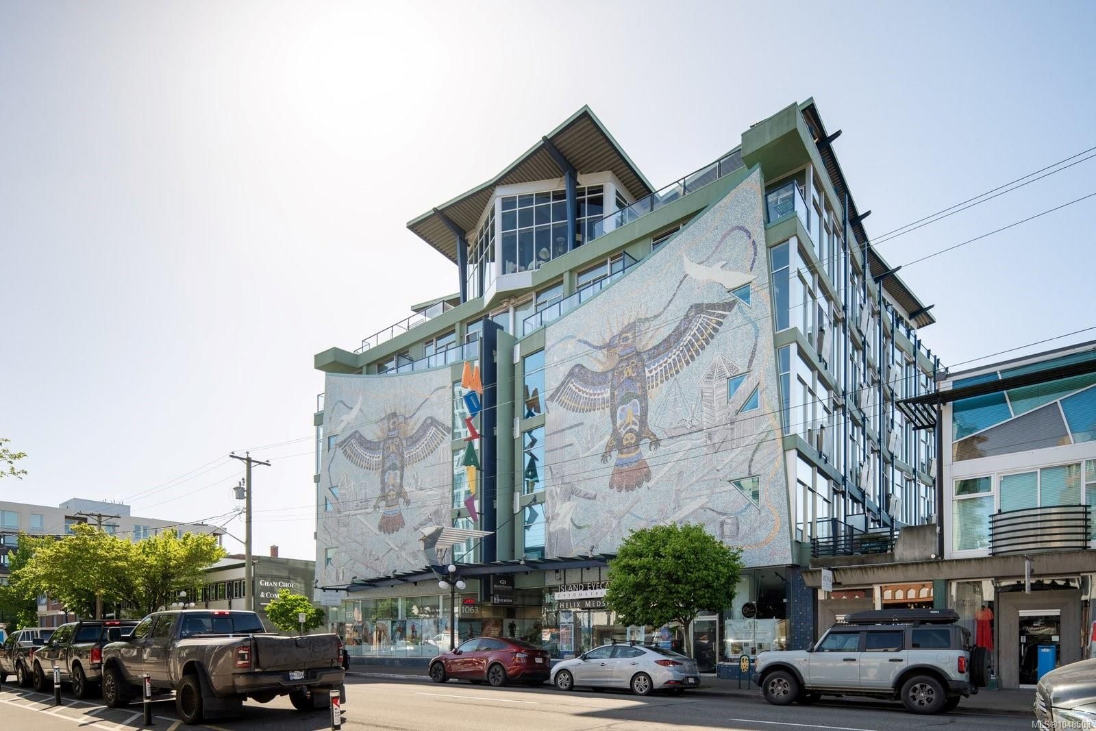 #511 – 1061 Fort St, Victoria
