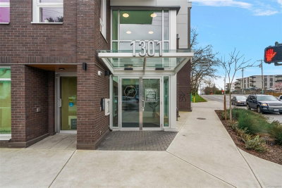 #306 – 1301 Hillside Ave, Victoria