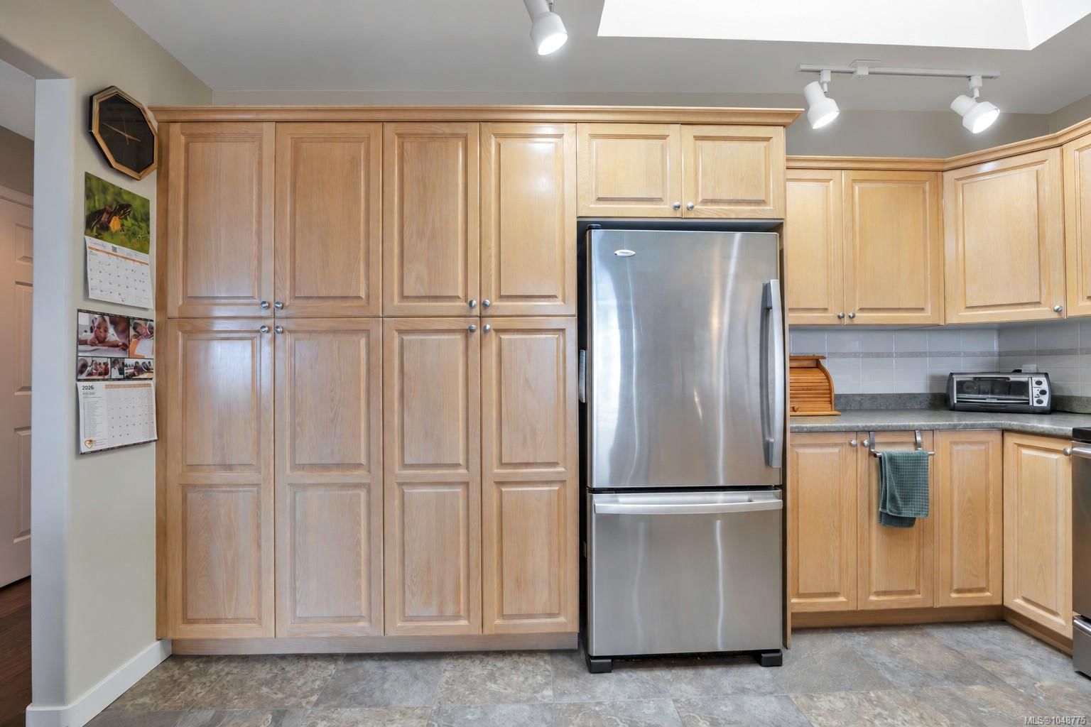 #13 4991 Bella Vista Cres property photo