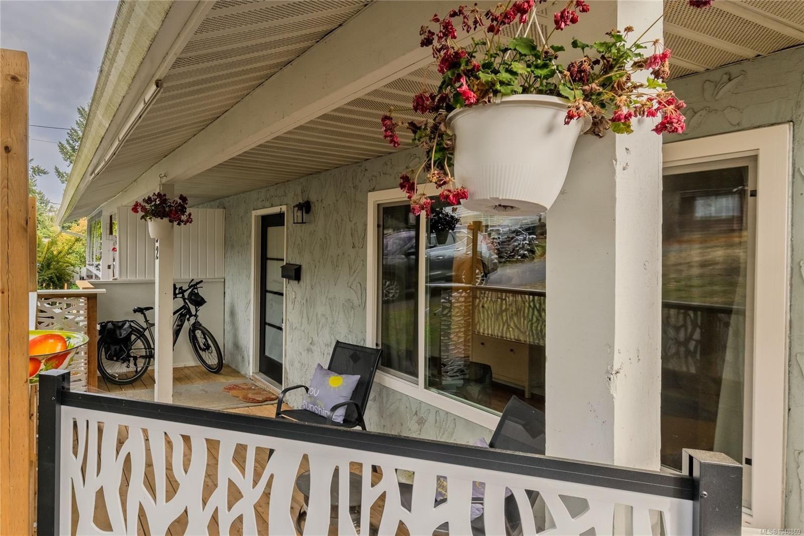 832 Holly Hill Rd property photo