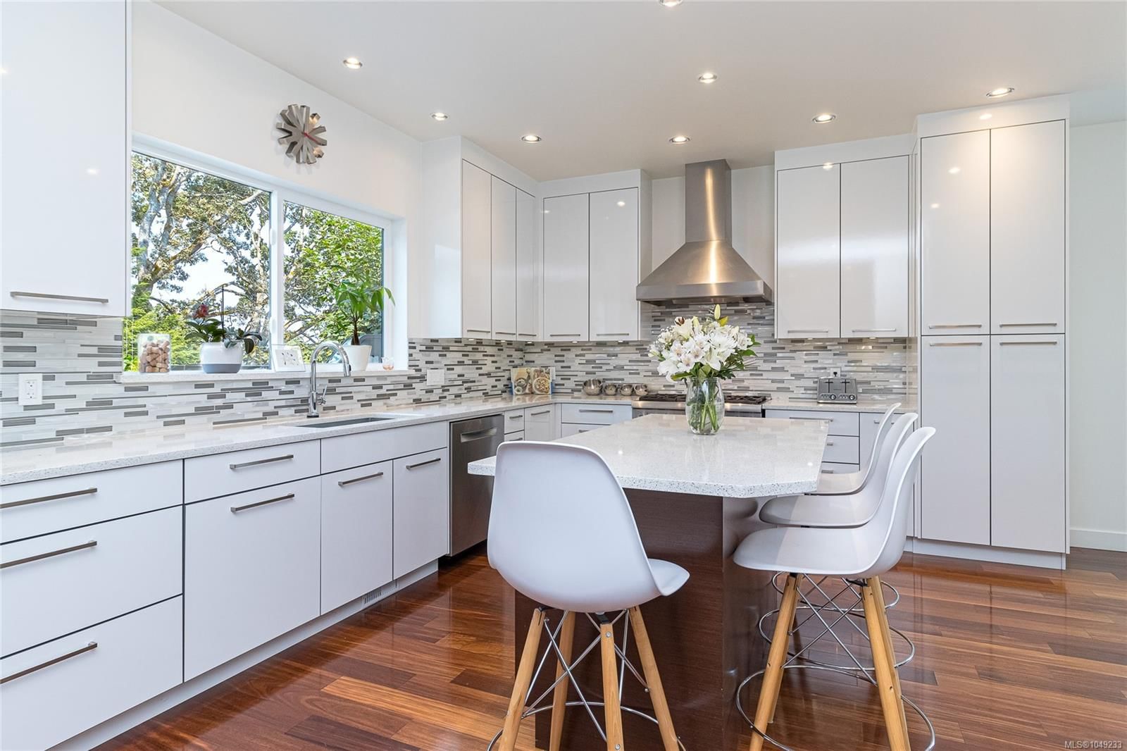 1518 Shorncliffe Rd property photo