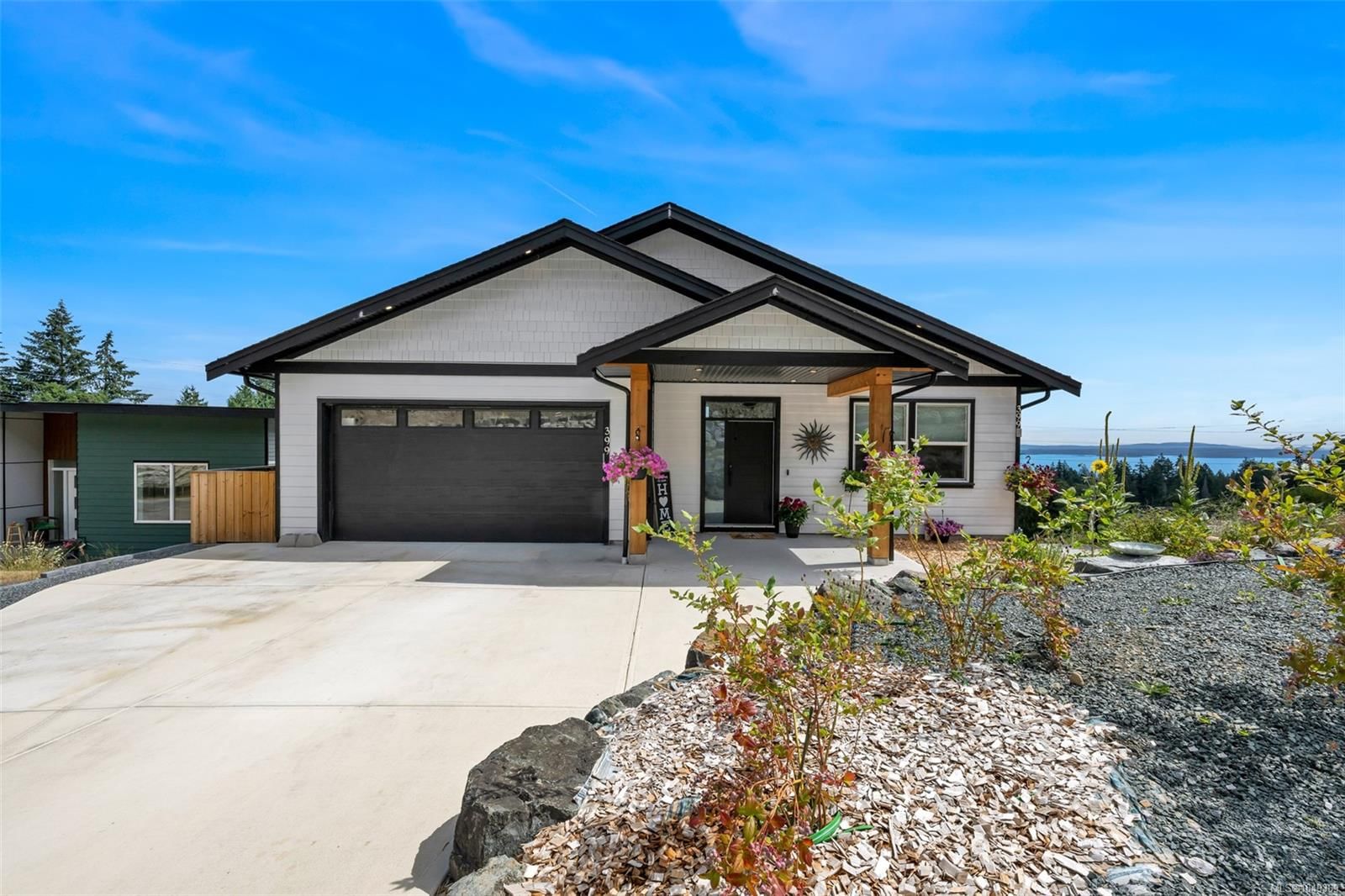 399 Thetis Dr property photo