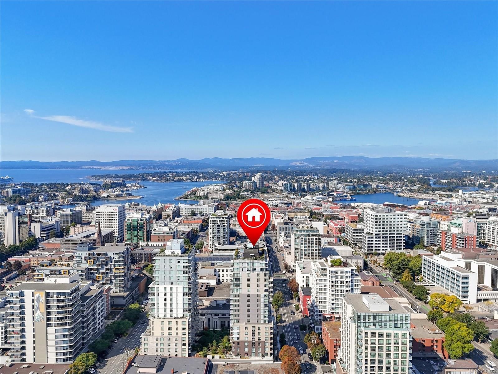 #604 – 845 Johnson St, Victoria