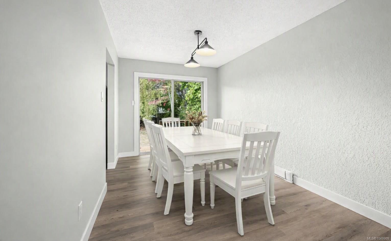 163 James St property photo