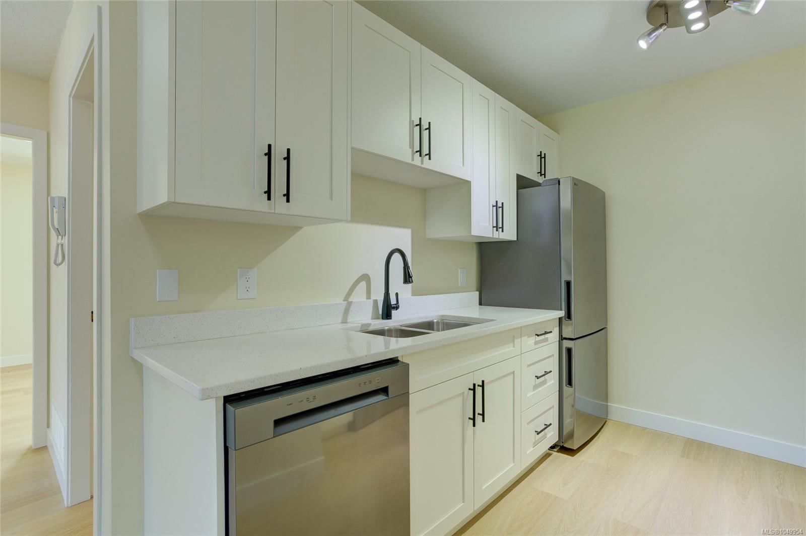 #103 40 Stanley Rd property photo