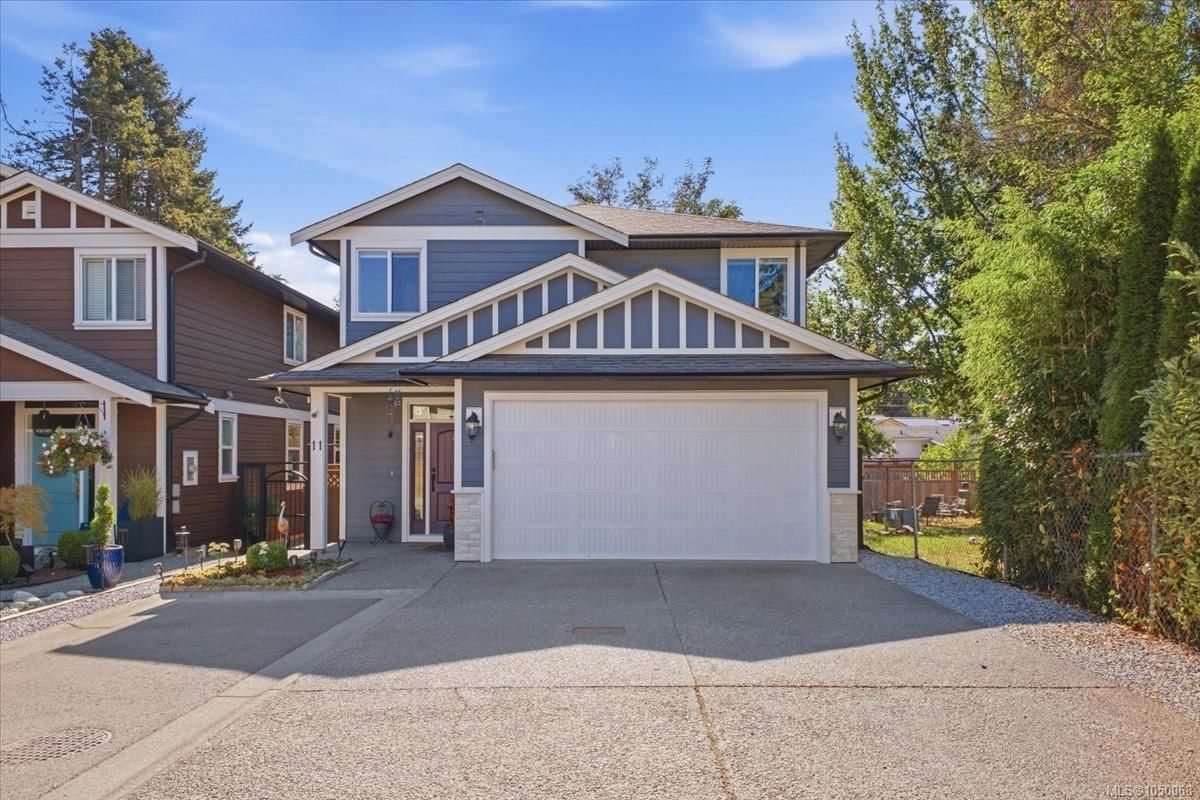 #11 3205 Gibbins Rd