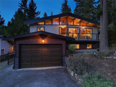7036 Con-Ada Rd, Central Saanich