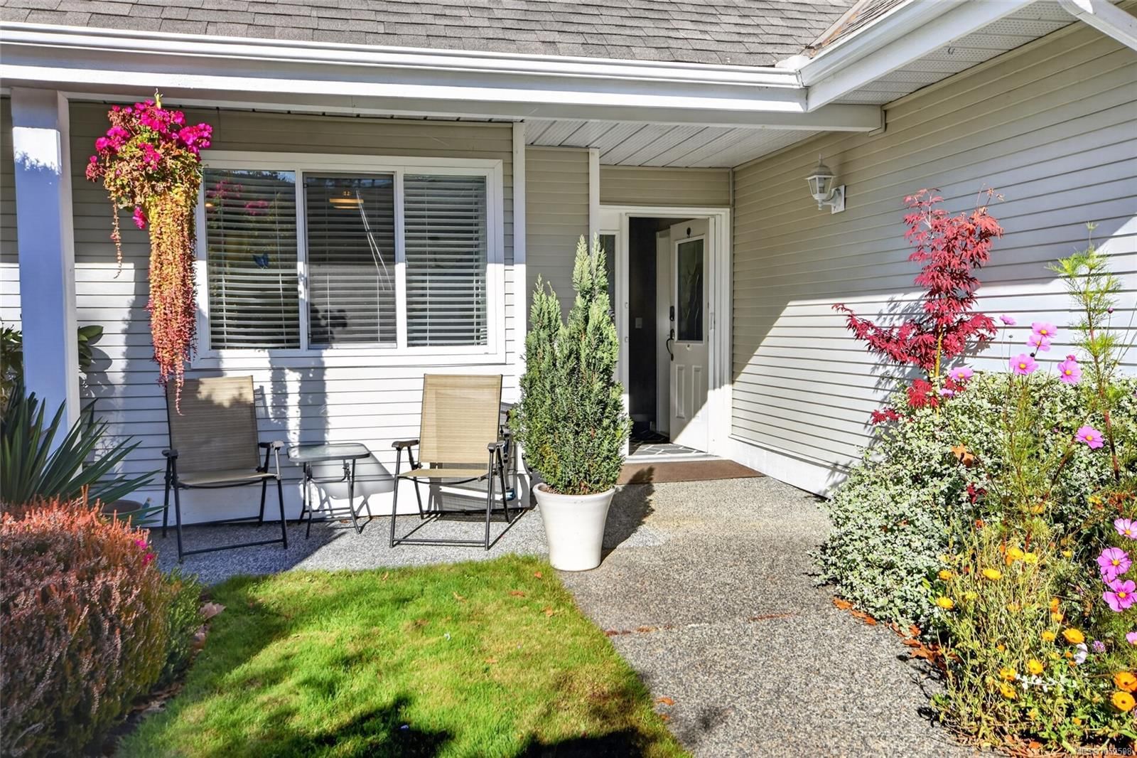 5324 Arbour Lane property photo