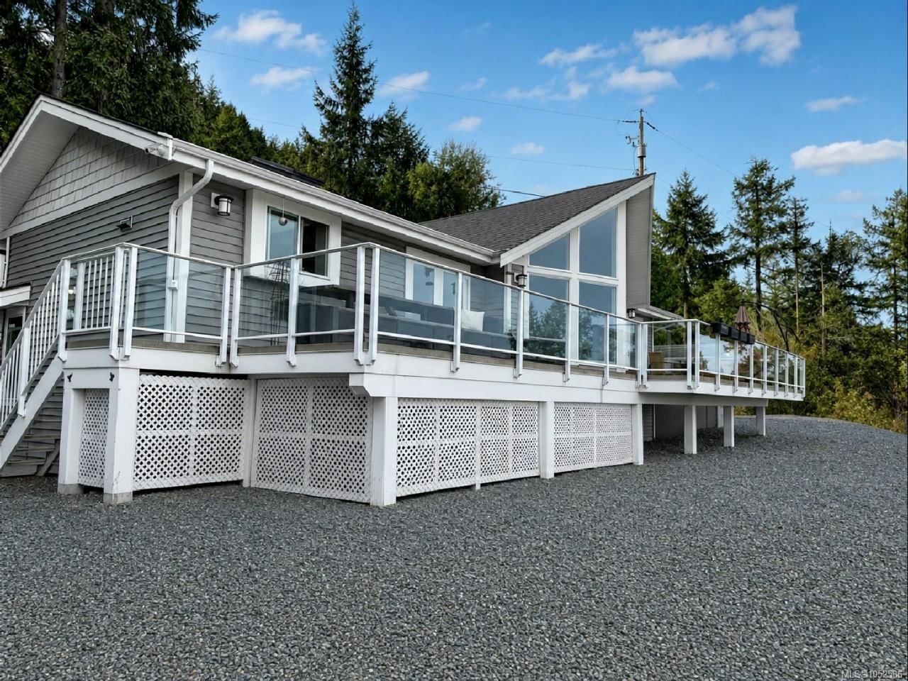 8475 Lisa Lane property photo
