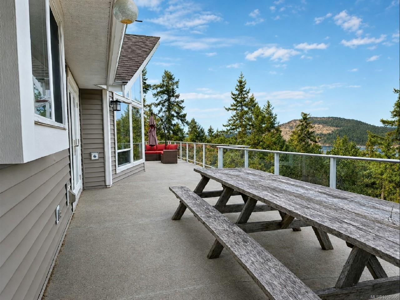 8475 Lisa Lane property photo