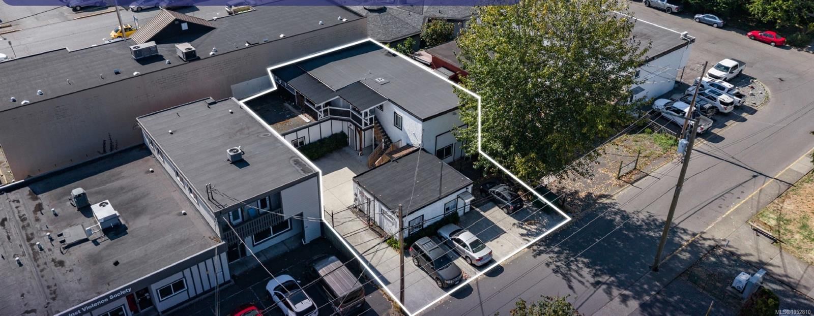 264 Evans St