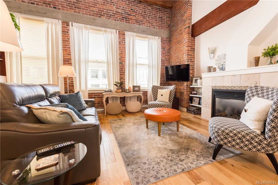 313 – 599 Pandora Ave, Victoria