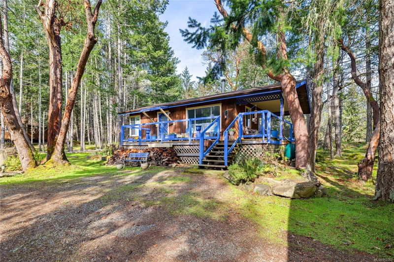 380 Langs Rd, Salt Spring, British Columbia (MLS 952260)