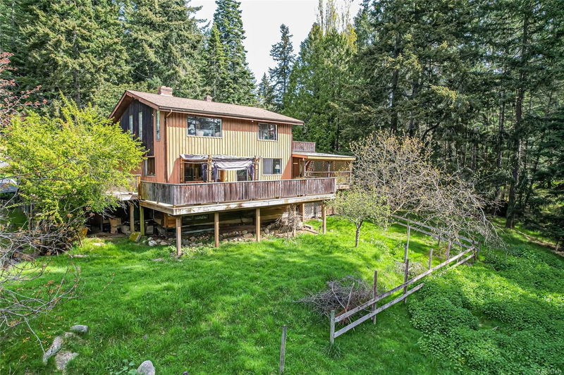 777 Beaver Point Rd, Salt Spring, British Columbia (MLS 961749)