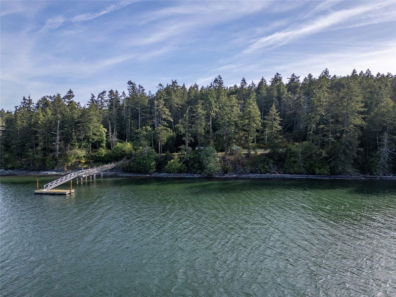 6903 Shark Pl, Pender Island, British Columbia (MLS 971474)