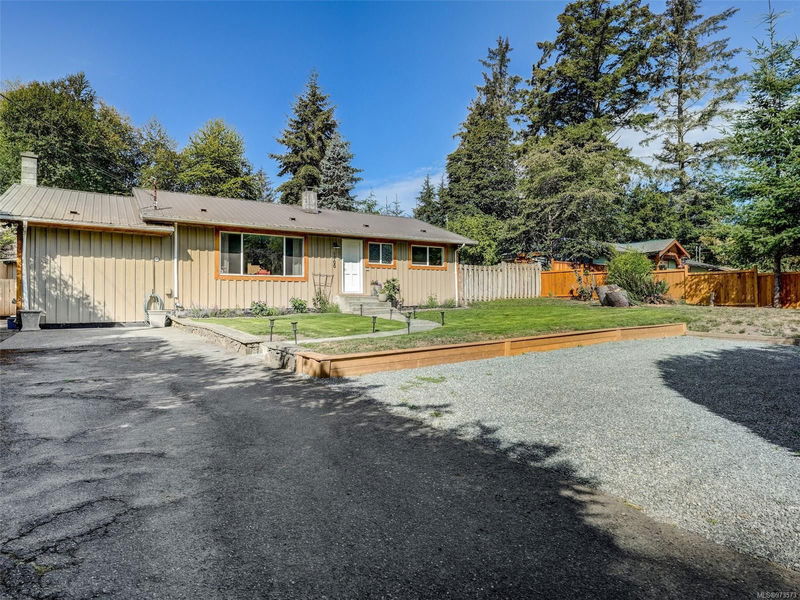 1700 Whiffin Spit Rd, Sooke, British Columbia (MLS 973573)