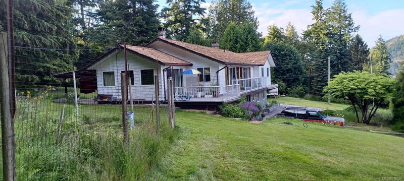 640 Isabella Point Rd, Salt Spring, British Columbia (MLS 976096)