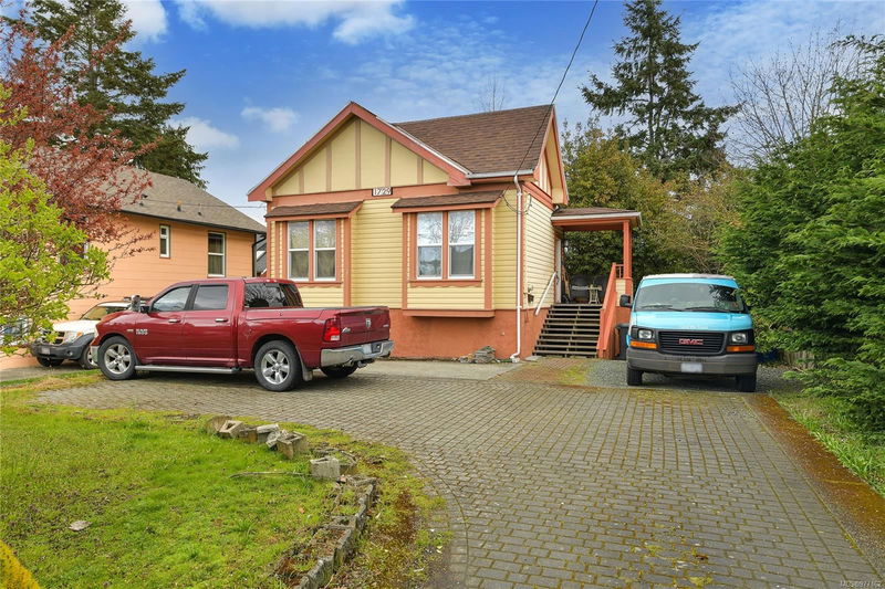 1729 Foul Bay Rd, Oak Bay, British Columbia (MLS 977162)