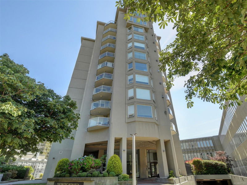 1015 Pandora Ave #303, Victoria, British Columbia (MLS 977323)