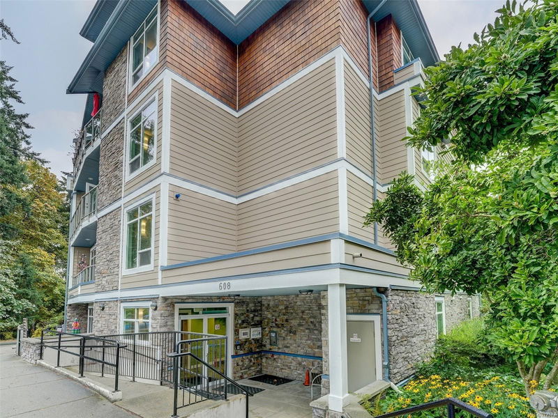 608 Fairway Ave #205, Langford, British Columbia (MLS 977373)