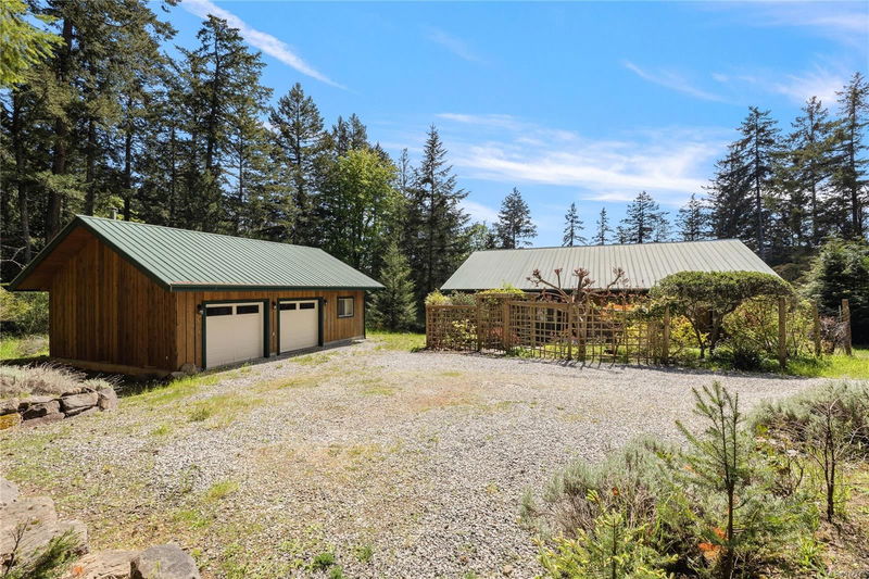 483 Stark Rd, Salt Spring, British Columbia (MLS 977770)