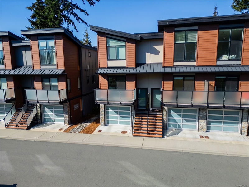 300 Phelps Ave #111, Langford, British Columbia (MLS 978758)