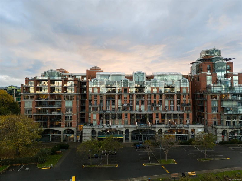 21 Dallas Rd #819, Victoria, British Columbia (MLS 979394)