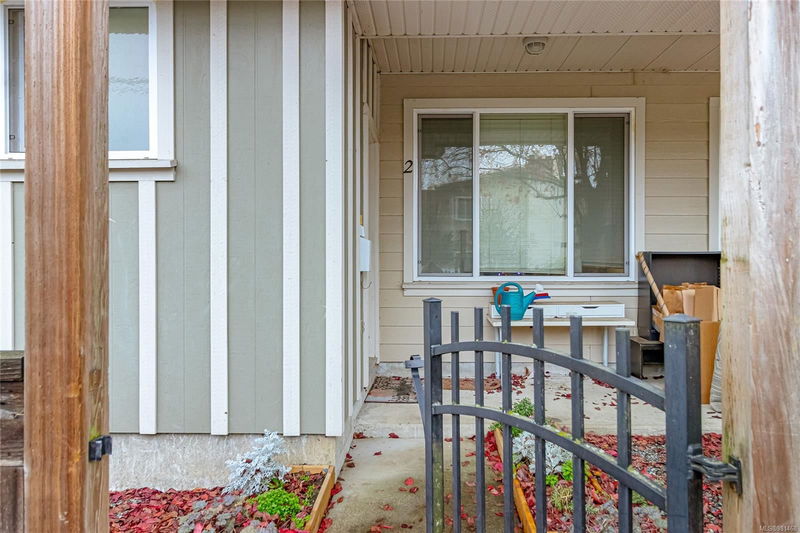 730 Jubilee St #2, Duncan, British Columbia