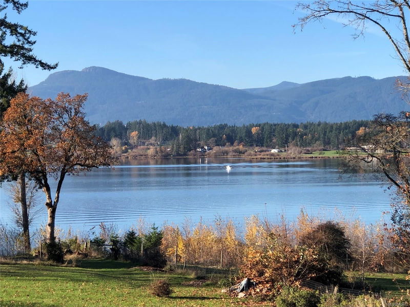 1743 Maple Bay Rd, Duncan, British Columbia