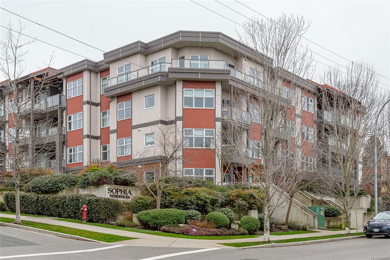 1000 Inverness Rd #103, Saanich, British Columbia (MLS 983742)