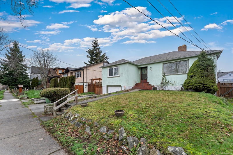 2539 Prior St, Victoria, British Columbia (MLS 984054)