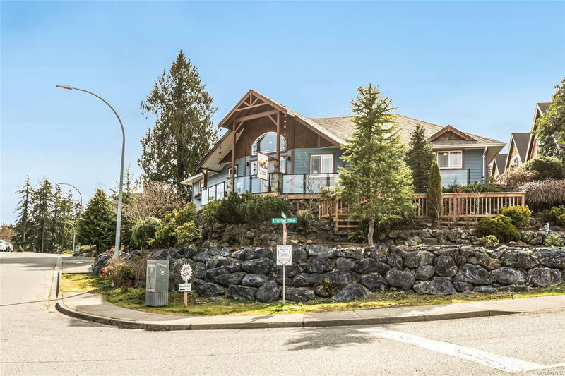6000 Stonehaven Dr, Duncan, British Columbia