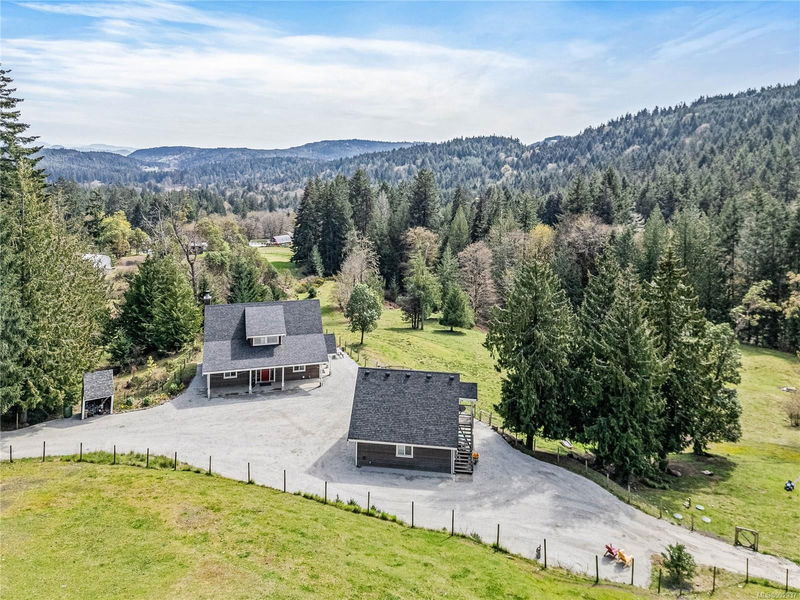 449 Cranberry Rd, Salt Spring, British Columbia