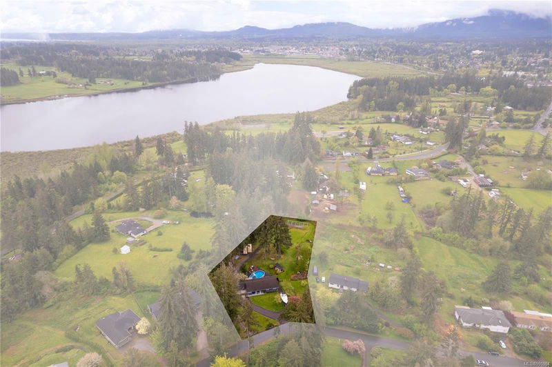 2766 Fairfield St, Duncan, British Columbia