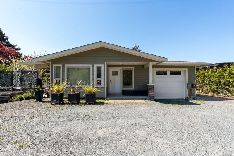 328 Irving Rd, Victoria, British Columbia