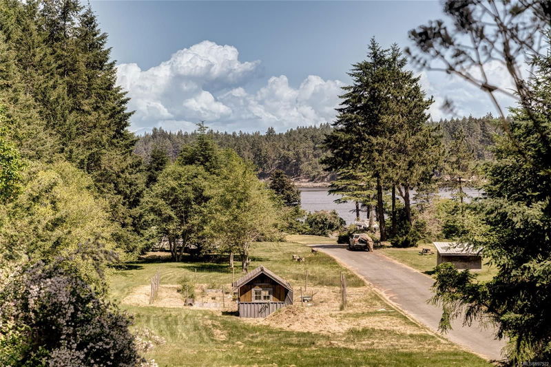 215 Easthom Rd, Gabriola Island, British Columbia